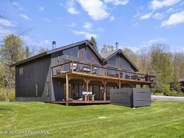 House for sale in East Jewett, New York