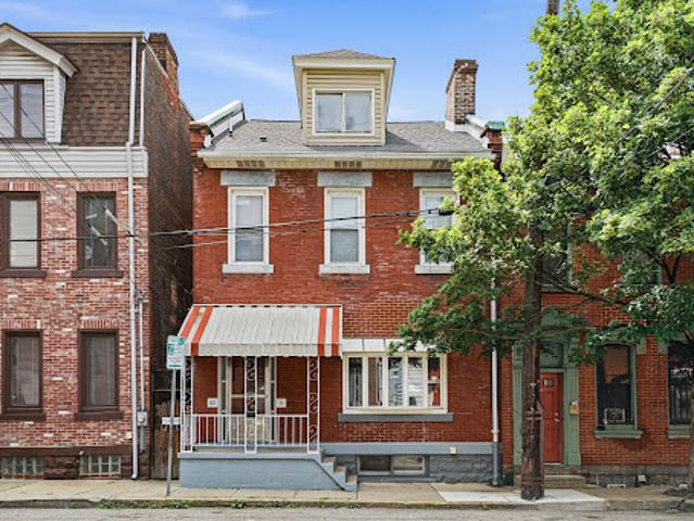 House for sale in Pittsburg, Pennsylvania