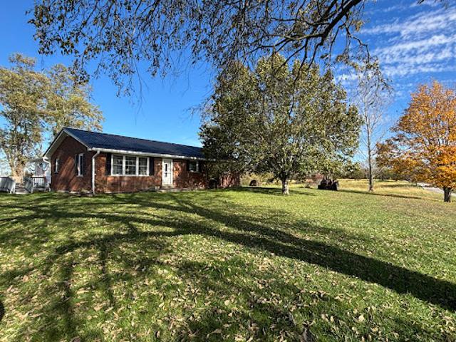 House for sale in Williamstown, Kentucky