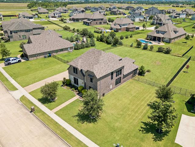 House for sale in Gunter, Texas