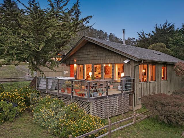 House for sale in Jenner, California
