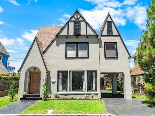 House for sale in Canoga Park, California