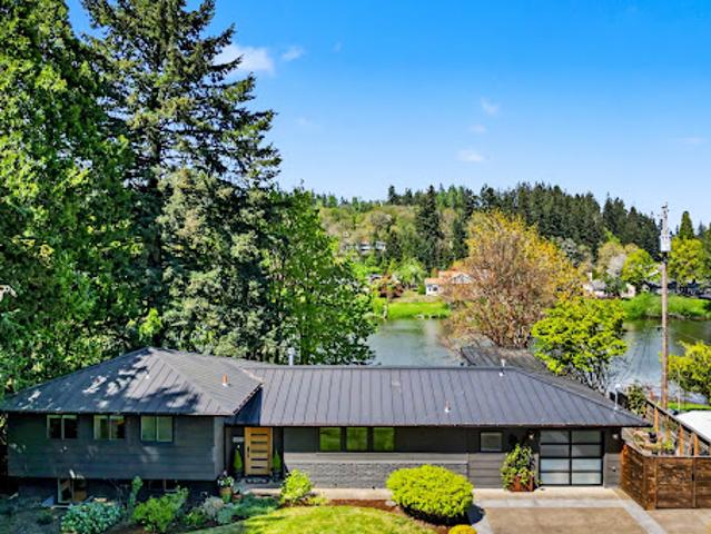 House for sale in Oregonia