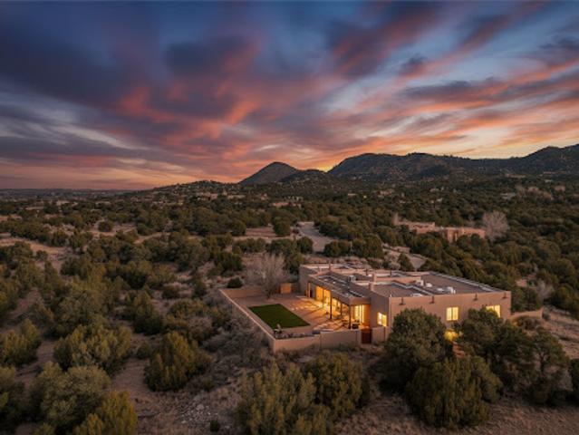 House for sale in Santa Fe, New Mexico