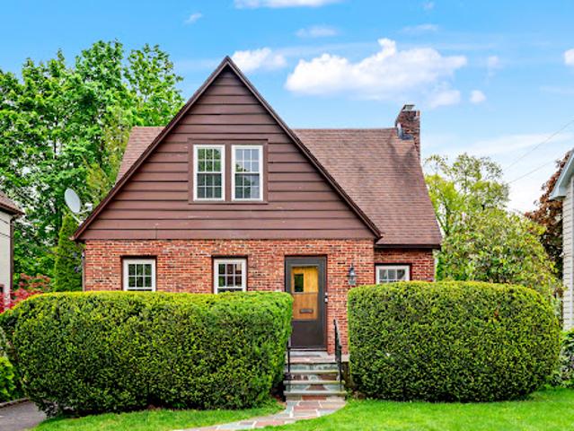 House for sale in Scarsdale, New York