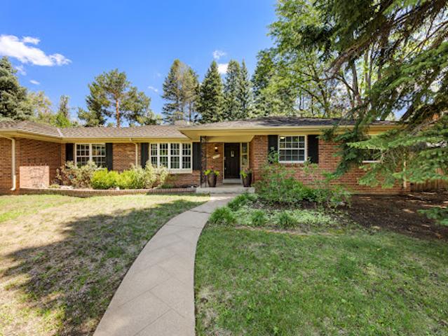 House for sale in Arapahoe, Colorado