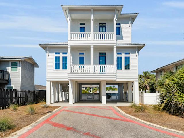 House for sale in Orange Beach, Alabama