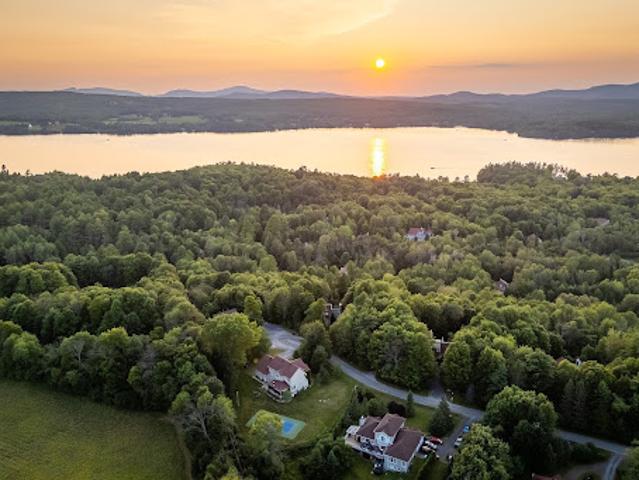 House for sale in Memphrémagog, Quebec