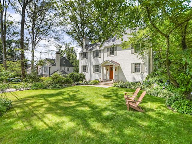House for sale in Bethesda House for sale in Bethesda