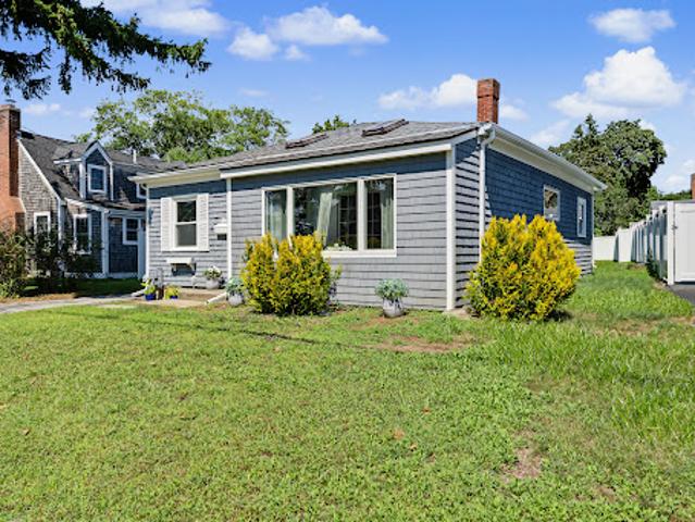 House for sale in Barrington, Rhode Island