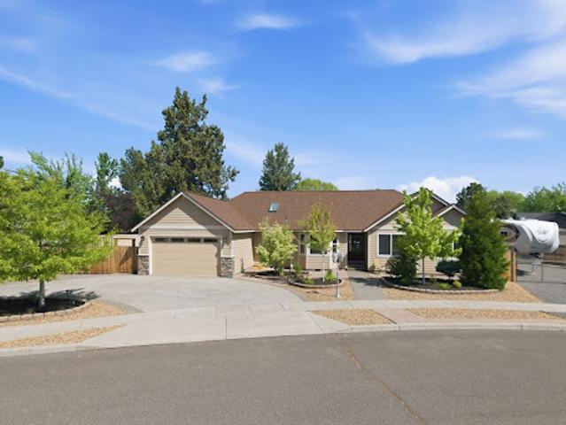 House for sale in Oregonia