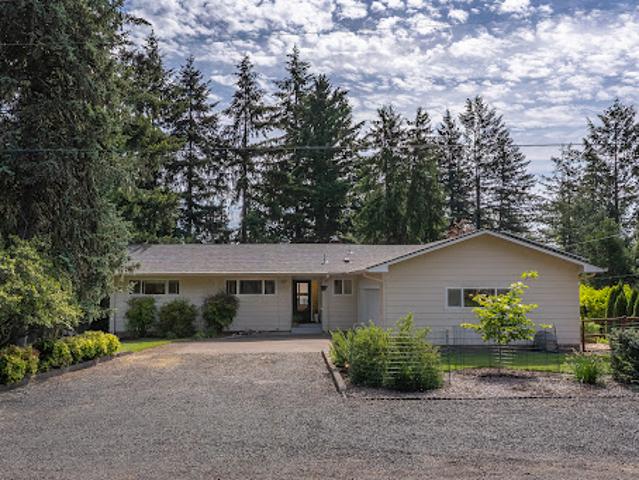 House for sale in Oregonia