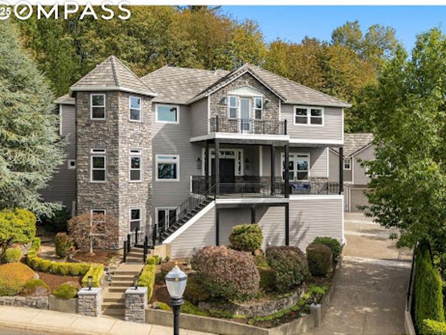 House for sale in Oregonia