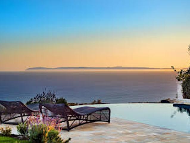 House for sale in Newport Beach