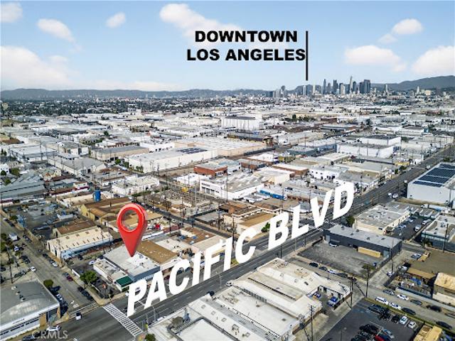 House for sale in Huntington Park, California