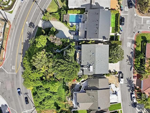 House for sale in Corona Del Mar, California