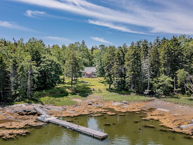 House for sale in Saint George, Maine