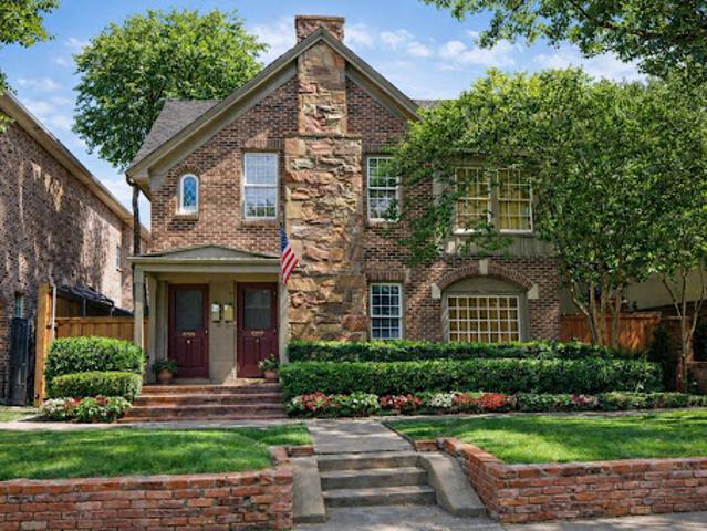 House for sale in Dallas, Texas