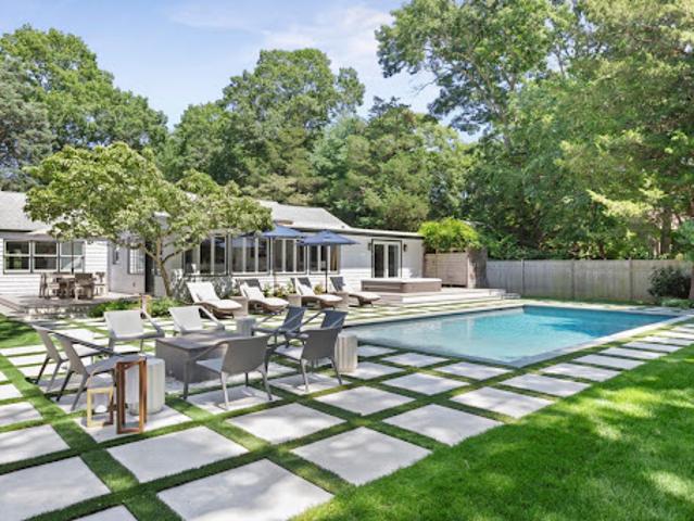 House for sale in Wainscott, New York
