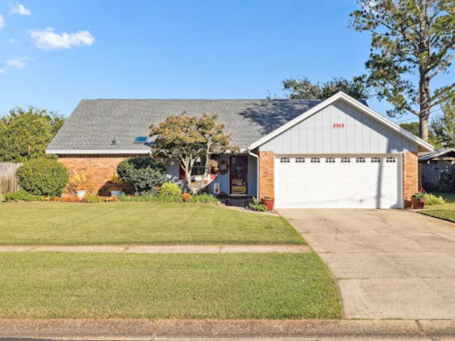 House for sale in Mary Esther, Florida