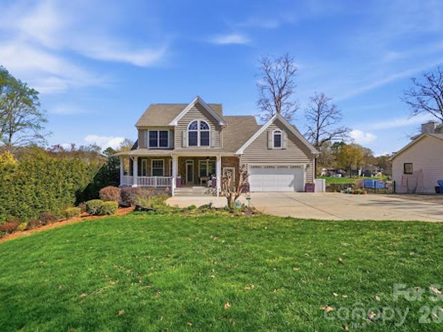 House for sale in Mooresville, North Carolina
