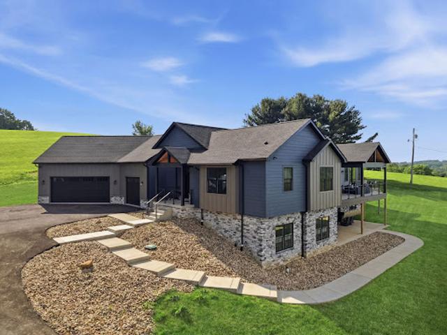 House for sale in Canonsburg, Pennsylvania