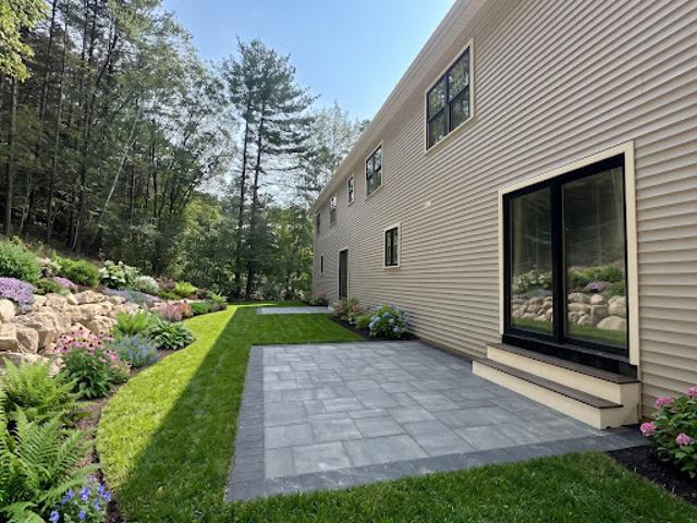 House for sale in Bedford, Middlesex County