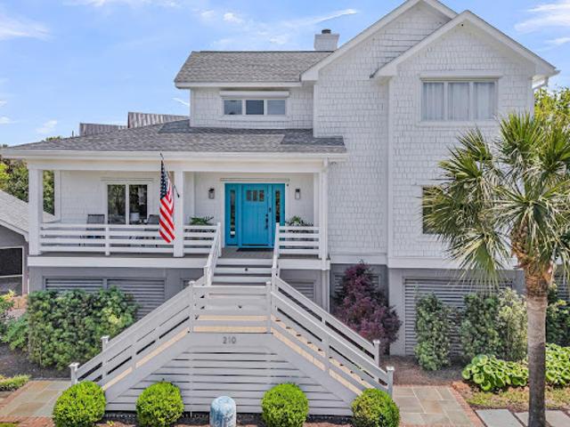 House for sale in Sullivans Island, South Carolina