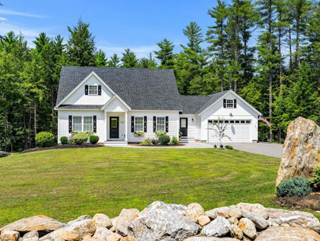 House for sale in New Hampshire