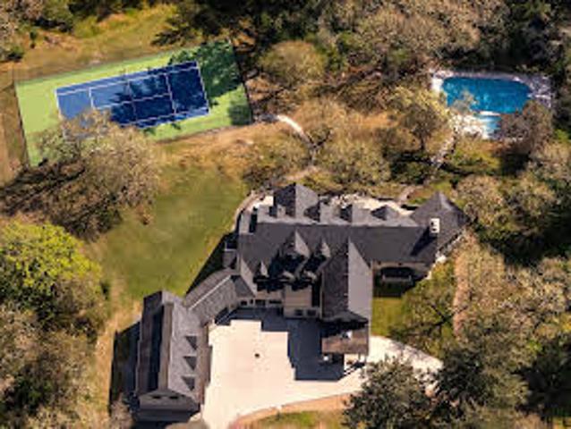 House for sale in Saanich, British Columbia