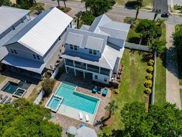 House for sale in Destin House for sale in Destin