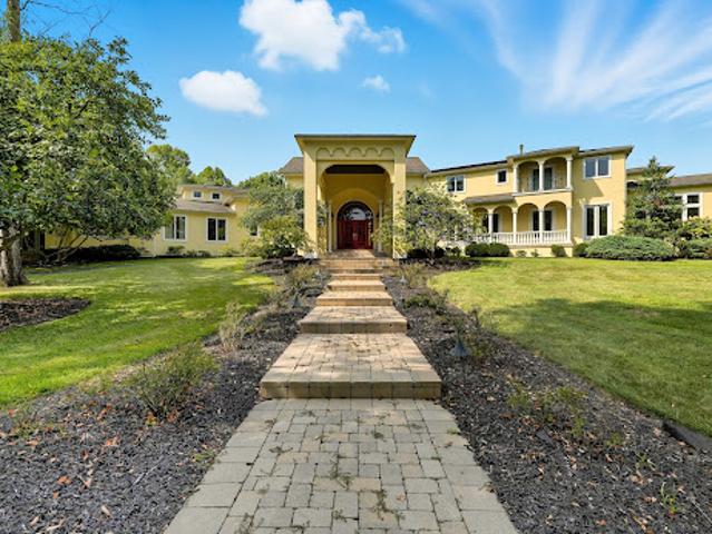 House for sale in Prospect, Kentucky
