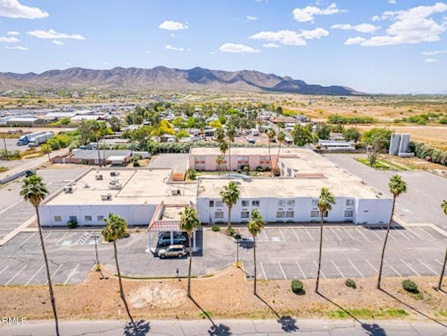 House for sale in Eloy, Arizona