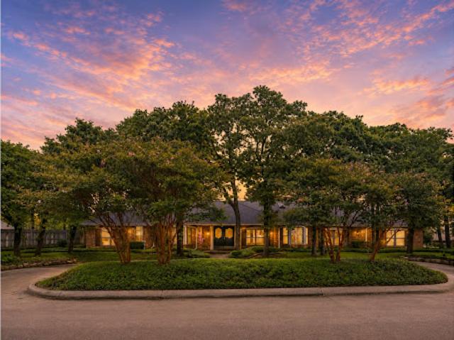 House for sale in Denton, Texas