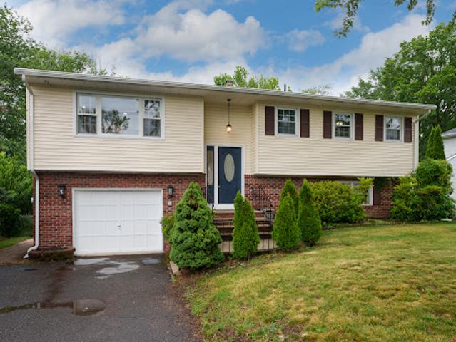 House for sale in Edison, New Jersey