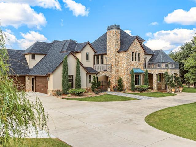 House for sale in Edmond, Oklahoma