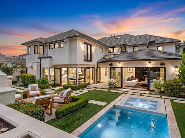 House for sale in Corona Del Mar, California