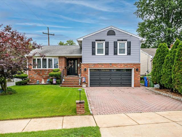 House for sale in Linden, New Jersey