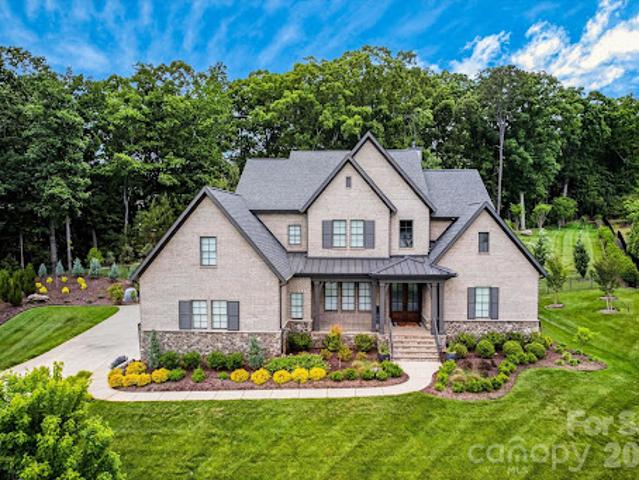 House for sale in Mecklenburg, North Carolina