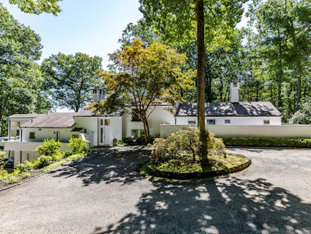 House for sale in Washington, Connecticut