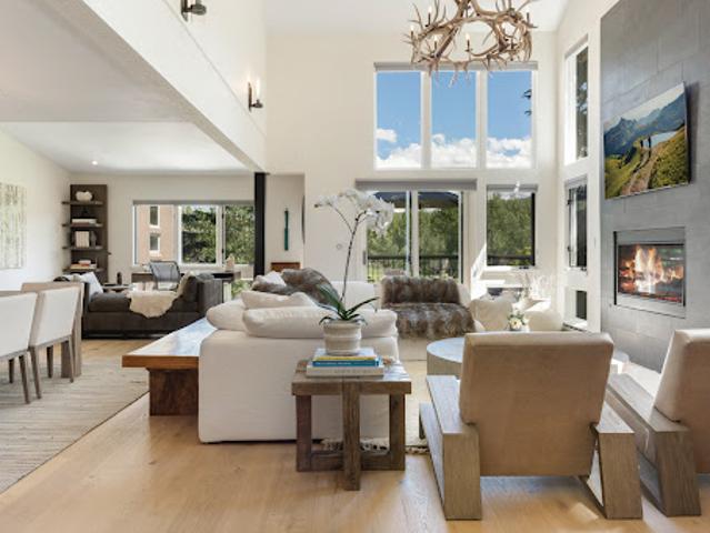 House for sale in Edwards