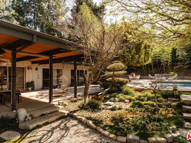 House for sale in Los Angeles, Los Angeles County