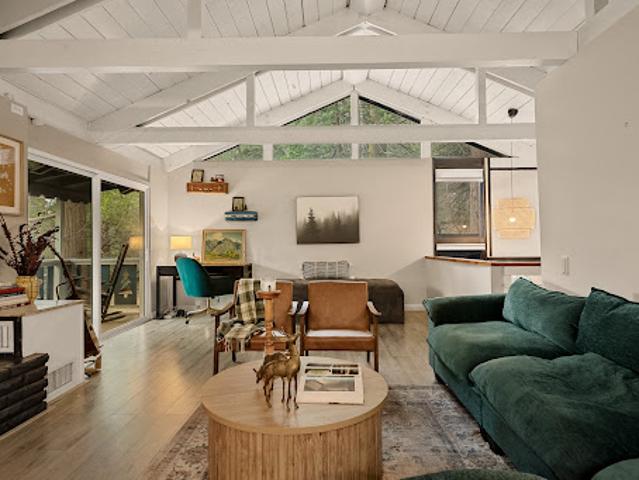 House for sale in Cedar Glen, California