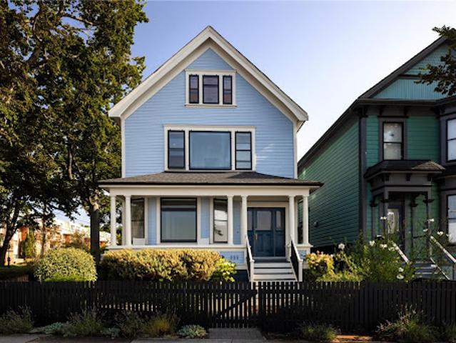 House for sale in Victoria, British Columbia