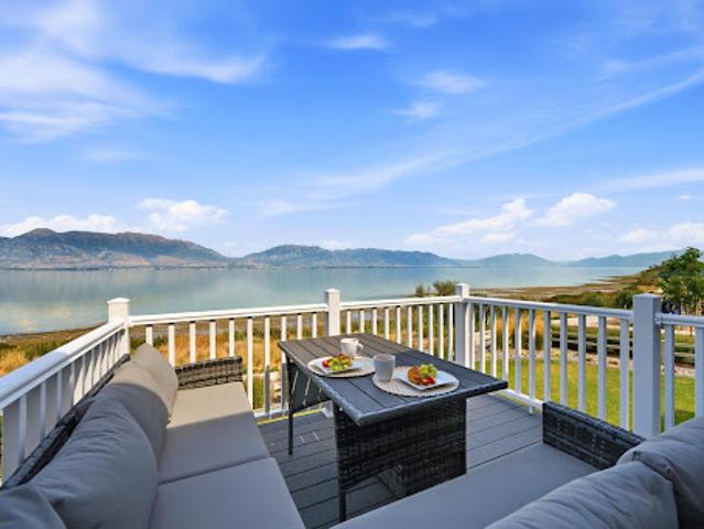 House for sale in Saratoga Springs, Utah
