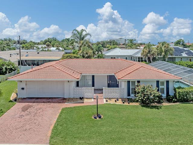 House for sale in Canoga Park, California