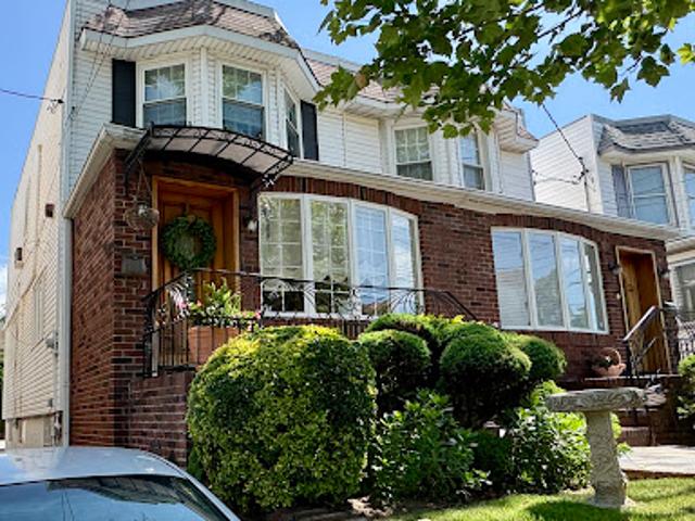 House for sale in Arverne, New York