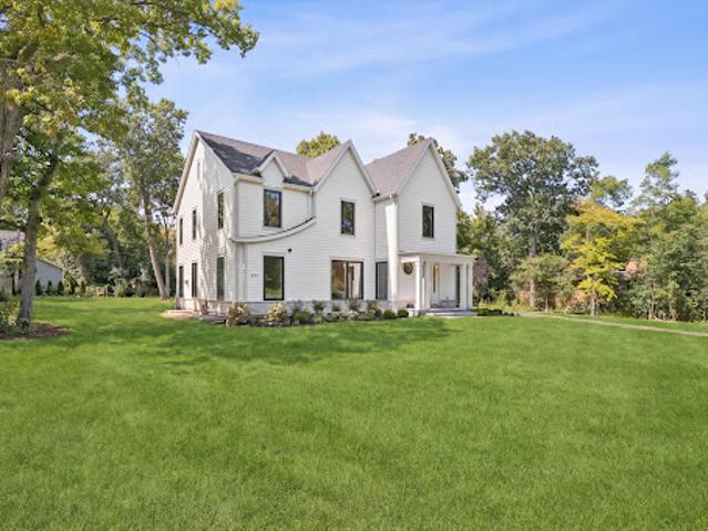 House for sale in Northbrook, Illinois