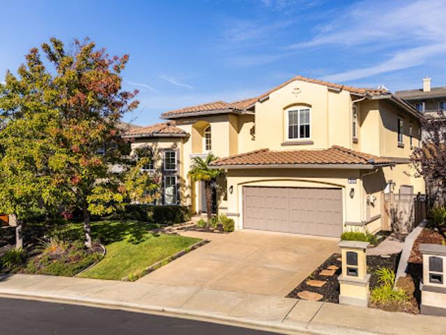 House for sale in Hayward, California