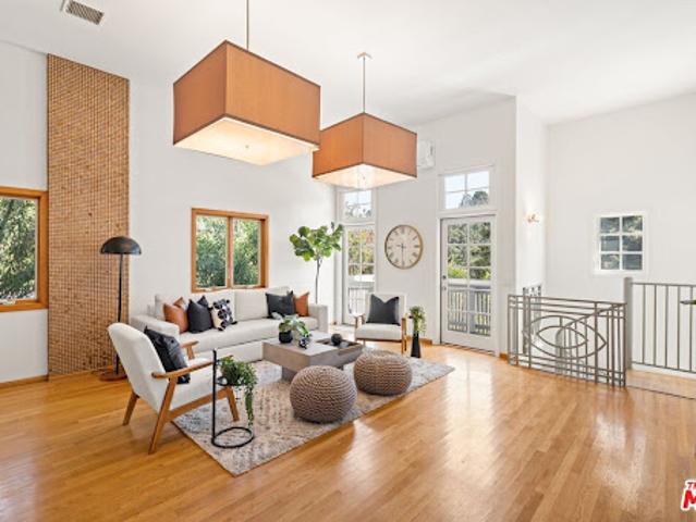 House for sale in Canoga Park, California